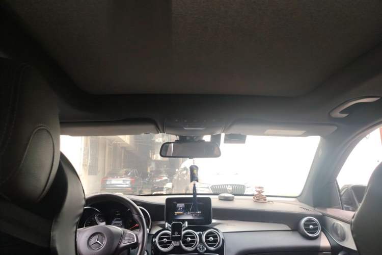 Used Mercedes-Benz GLC 2016 GLC 200 4MATIC Headliner