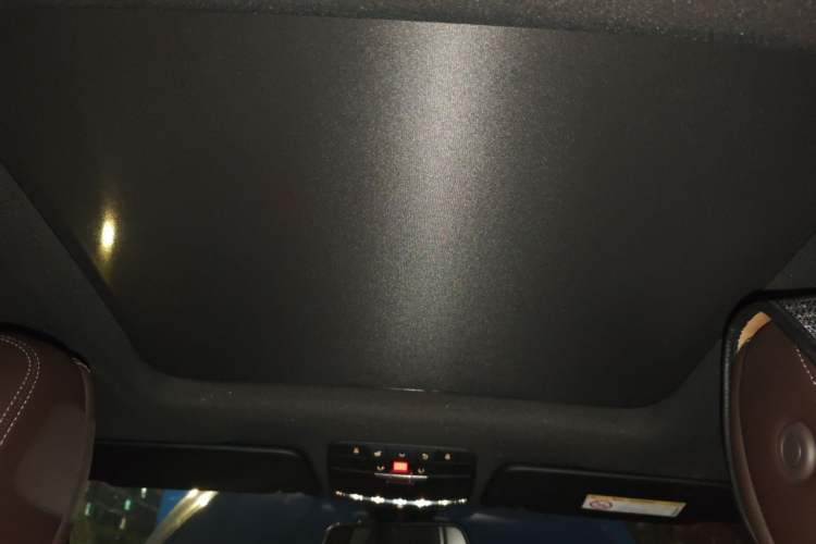 Used Mercedes-Benz GLC 2016 GLC 260 4MATIC Dynamic Edition Headliner