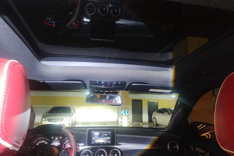 Used Mercedes-Benz GLC 2016 GLC 260 4MATIC Luxury Model Headliner