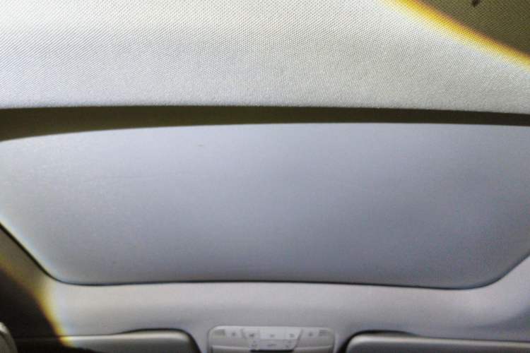 Used Mercedes-Benz GLC 2016 GLC 260 4MATIC Dynamic Edition Headliner