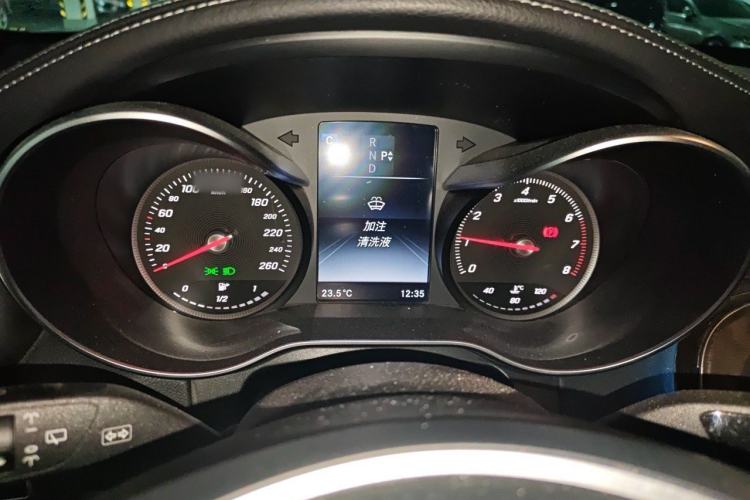 Used Mercedes-Benz GLC 2016 GLC 300 4MATIC Dynamic Model Instrument Cluster