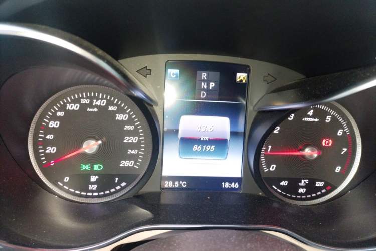 Used Mercedes-Benz GLC 2016 GLC 260 4MATIC Dynamic Edition Instrument Cluster