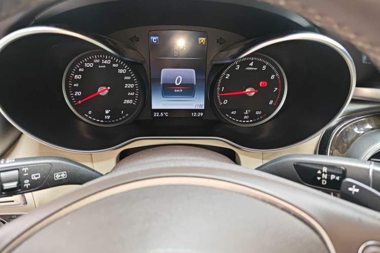 Used Mercedes-Benz GLC 2016 GLC 260 4MATIC Dynamic Edition Instrument Cluster