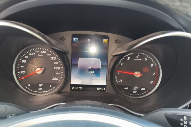 Used Mercedes-Benz GLC 2016 GLC 260 4MATIC Luxury Model Instrument Cluster
