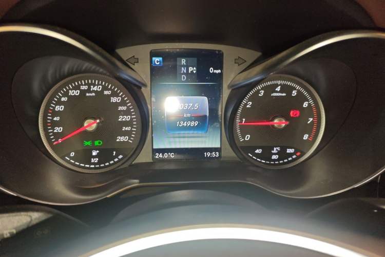 Used Mercedes-Benz GLC 2016 GLC 260 4MATIC Dynamic Edition Instrument Cluster