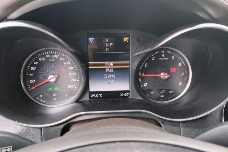 Used Mercedes-Benz GLC 2016 GLC 260 4MATIC Dynamic Edition Instrument Cluster
