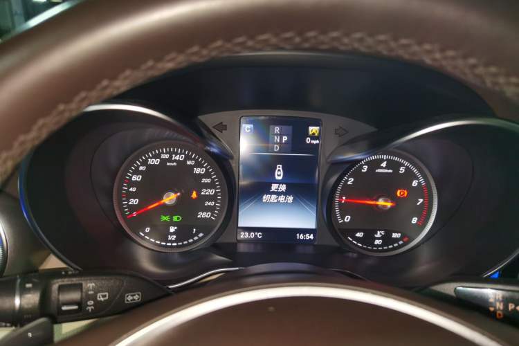 Used Mercedes-Benz GLC 2016 GLC 260 4MATIC Dynamic Edition Instrument Cluster