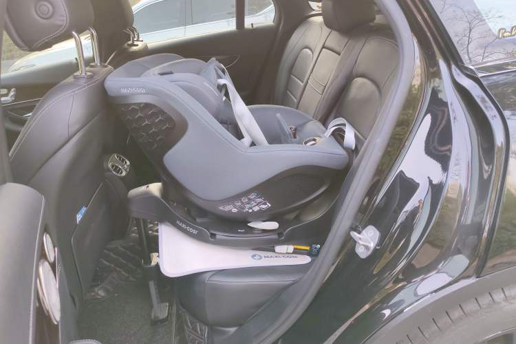 Used Mercedes-Benz GLC 2016 GLC 260 4MATIC Dynamic Edition Interior 4