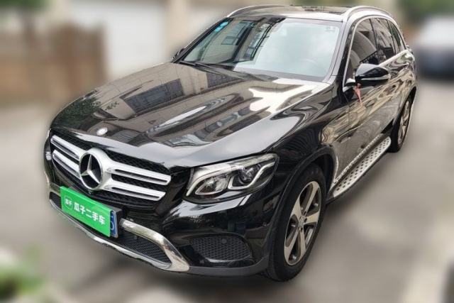 Used Mercedes-Benz GLC 2016 GLC 260 4MATIC Luxury Model