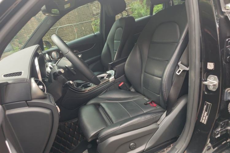 Used Mercedes-Benz GLC 2016 GLC 260 4MATIC Dynamic Edition Left Front Seat