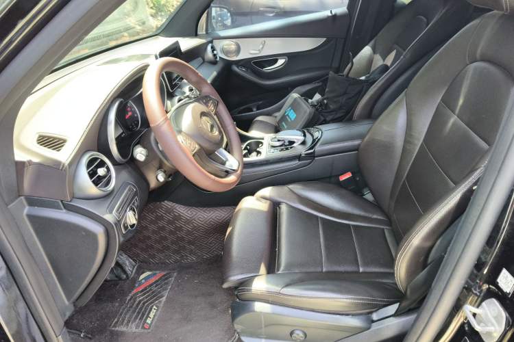 Used Mercedes-Benz GLC 2016 GLC 200 4MATIC Left Front Seat