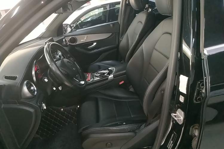Used Mercedes-Benz GLC 2016 GLC 200 4MATIC Left Front Seat