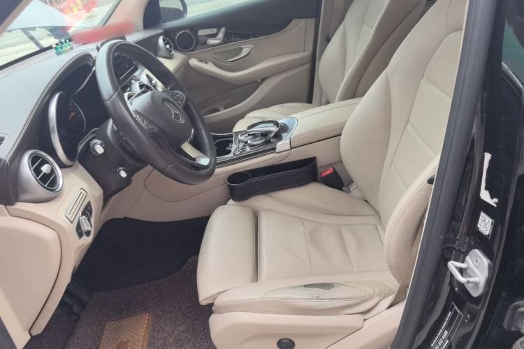 Used Mercedes-Benz GLC 2016 GLC 260 4MATIC Dynamic Edition Left Front Seat