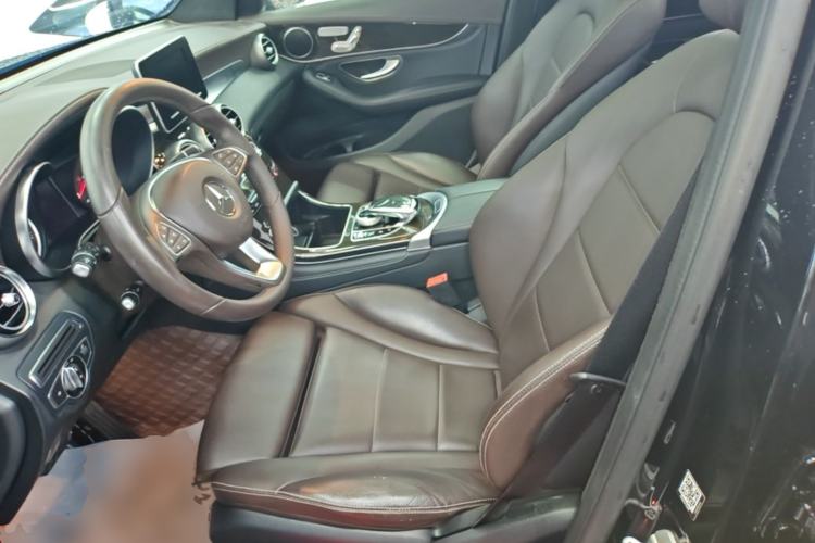 Used Mercedes-Benz GLC 2016 GLC 260 4MATIC Dynamic Edition Left Front Seat