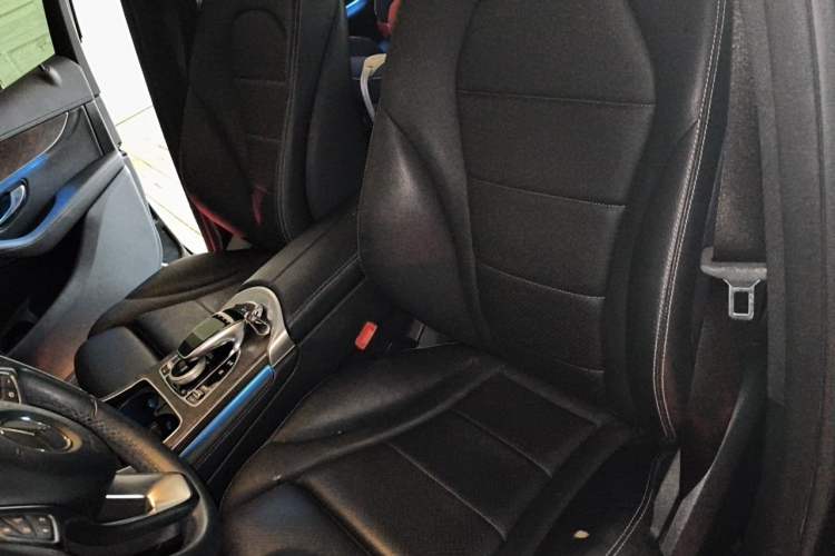 Used Mercedes-Benz GLC 2016 GLC 300 4MATIC Dynamic Model Left Front Seat
