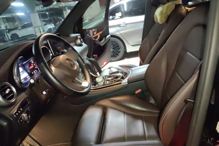 Used Mercedes-Benz GLC 2016 GLC 260 4MATIC Luxury Model Left Front Seat
