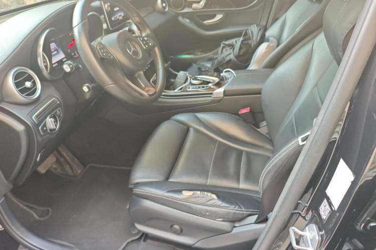 Used Mercedes-Benz GLC 2016 GLC 260 4MATIC Dynamic Edition Left Front Seat