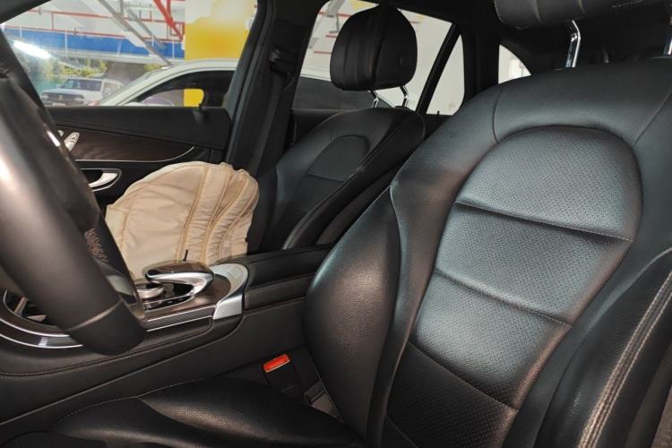 Used Mercedes-Benz GLC 2016 GLC 300 4MATIC Dynamic Model Left Front Seat