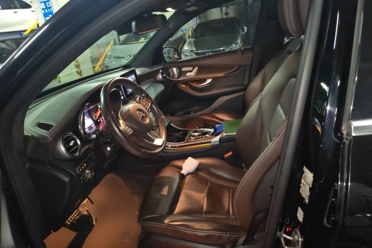 Used Mercedes-Benz GLC 2016 GLC 300 4MATIC Dynamic Model Left Front Seat