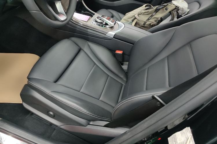 Used Mercedes-Benz GLC 2016 GLC 300 4MATIC Dynamic Model Left Front Seat
