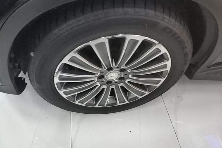 Used Mercedes-Benz GLC 2016 GLC 200 4MATIC Left Front Wheel Hub