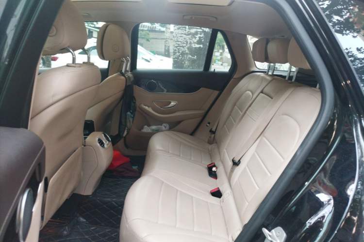 Used Mercedes-Benz GLC 2016 GLC 260 4MATIC Dynamic Edition Left Rear Seat
