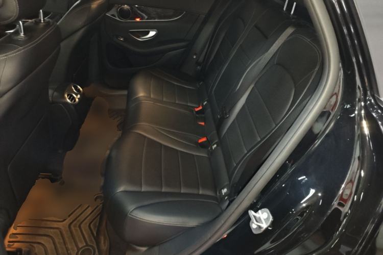 Used Mercedes-Benz GLC 2016 GLC 260 4MATIC Dynamic Edition Left Rear Seat