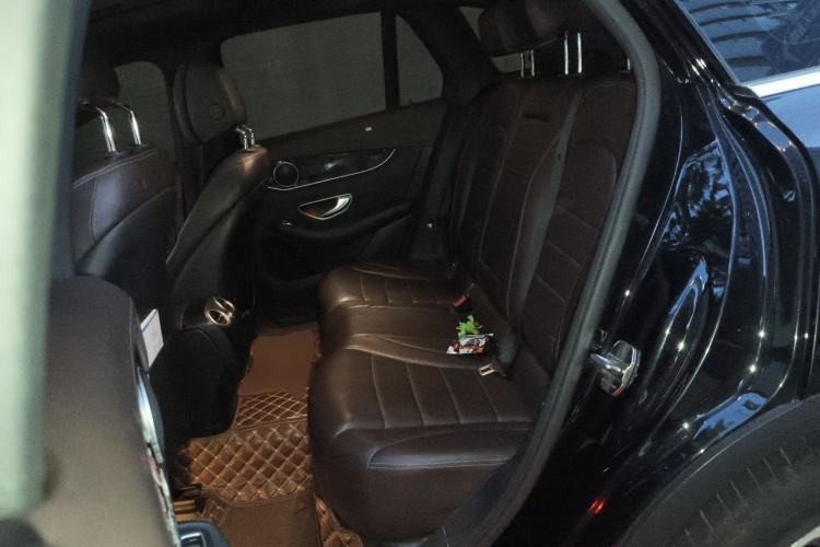 Used Mercedes-Benz GLC 2016 GLC 260 4MATIC Dynamic Edition Left Rear Seat