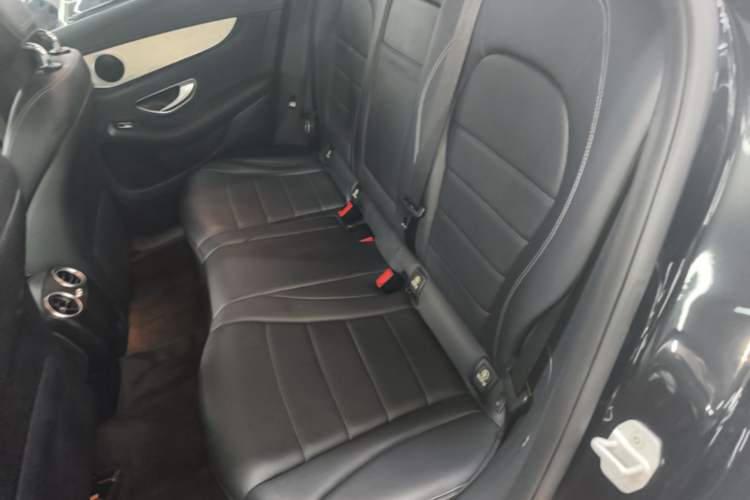 Used Mercedes-Benz GLC 2016 GLC 200 4MATIC Left Rear Seat