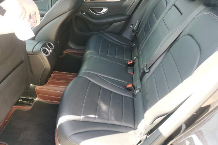 Used Mercedes-Benz GLC 2016 GLC 260 4MATIC Luxury Model Left Rear Seat