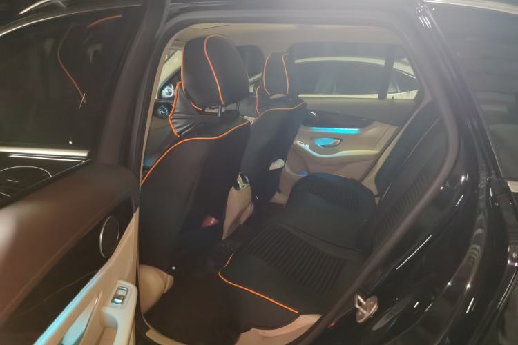 Used Mercedes-Benz GLC 2016 GLC 260 4MATIC Dynamic Edition Left Rear Seat