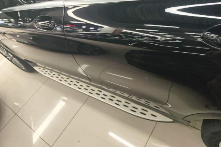 Used Mercedes-Benz GLC 2016 GLC 200 4MATIC Left Side Sill