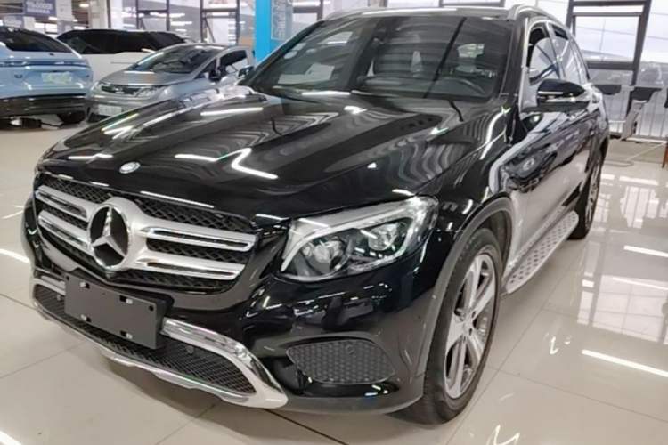 Used Mercedes-Benz GLC 2016 GLC 300 4MATIC Dynamic Model Guazi used car, China used car export, Used car for sale, Used cars, Cheapest cars for sale