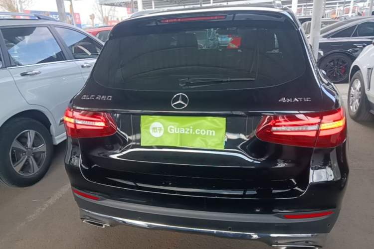 Used Mercedes-Benz GLC 2016 GLC 260 4MATIC Luxury Model Rear