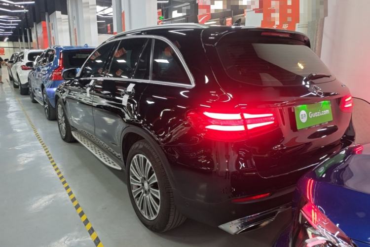 Used Mercedes-Benz GLC 2016 GLC 260 4MATIC Dynamic Edition Rear Left 45 Deg