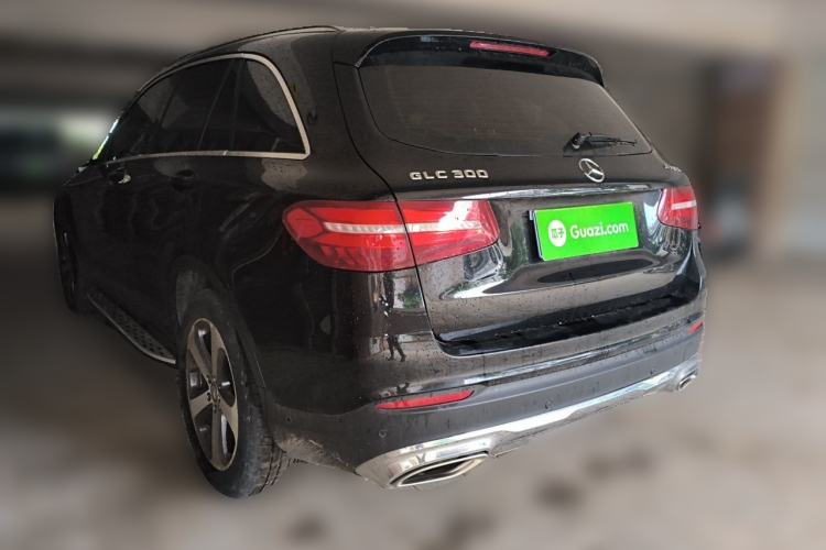 Used Mercedes-Benz GLC 2016 GLC 300 4MATIC Dynamic Model Rear Left 45 Deg