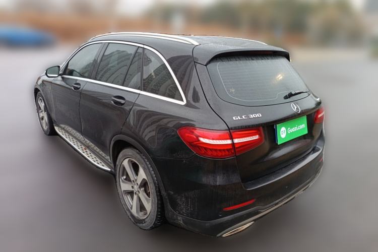 Used Mercedes-Benz GLC 2016 GLC 300 4MATIC Dynamic Model Rear Left 45 Deg