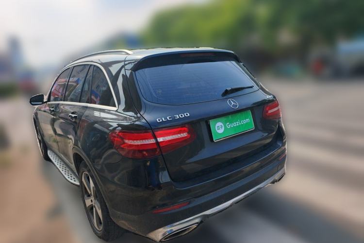 Used Mercedes-Benz GLC 2016 GLC 300 4MATIC Dynamic Model Rear Left 45 Deg