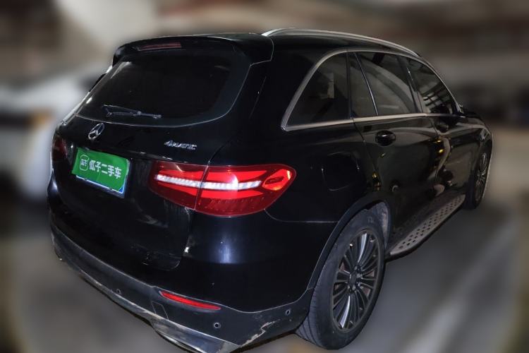 Used Mercedes-Benz GLC 2016 GLC 260 4MATIC Dynamic Edition Rear Right 45 Deg