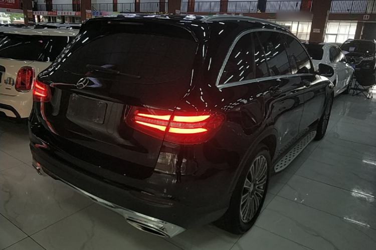 Used Mercedes-Benz GLC 2016 GLC 200 4MATIC Rear Right 45 Deg