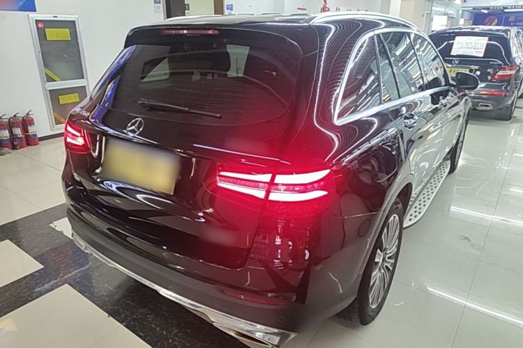Used Mercedes-Benz GLC 2016 GLC 260 4MATIC Dynamic Edition Rear Right 45 Deg