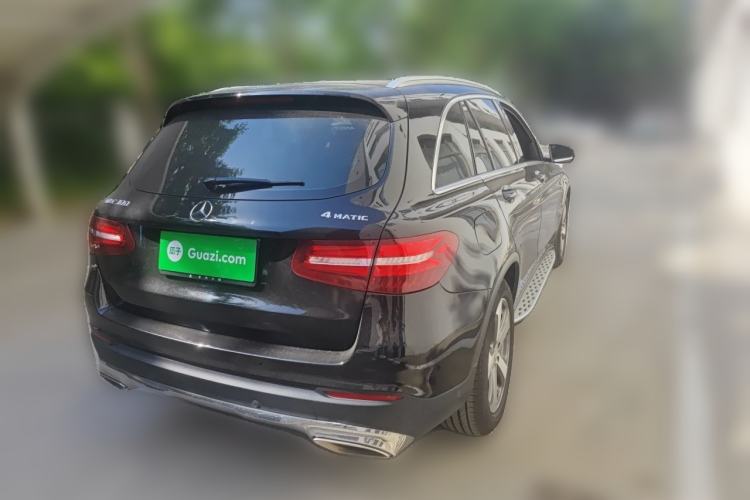 Used Mercedes-Benz GLC 2016 GLC 300 4MATIC Dynamic Model Rear Right 45 Deg