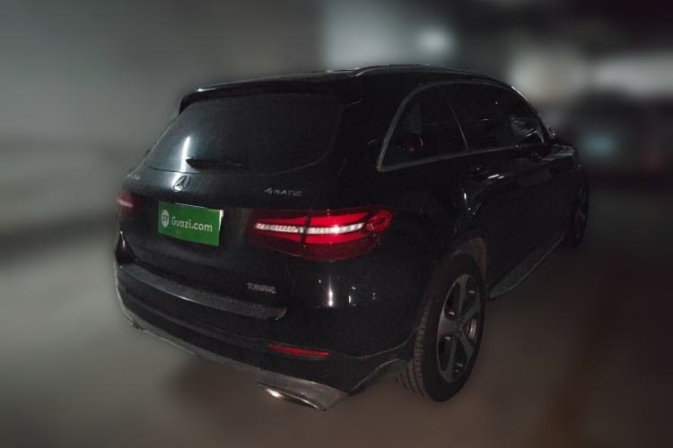 Used Mercedes-Benz GLC 2016 GLC 260 4MATIC Luxury Model Rear Right 45 Deg