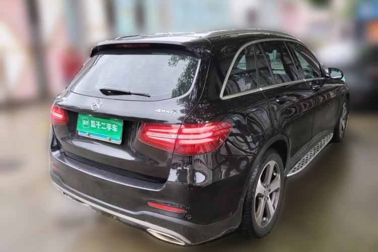 Used Mercedes-Benz GLC 2016 GLC 300 4MATIC Dynamic Model Rear Right 45 Deg