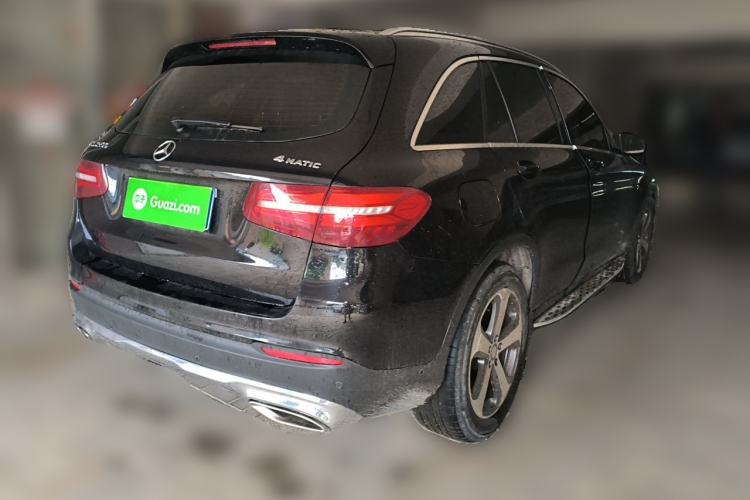 Used Mercedes-Benz GLC 2016 GLC 300 4MATIC Dynamic Model Rear Right 45 Deg