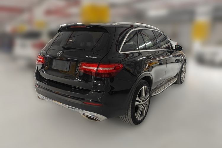 Used Mercedes-Benz GLC 2016 GLC 300 4MATIC Dynamic Model Rear Right 45 Deg