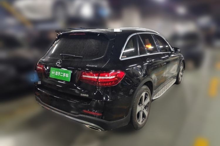 Used Mercedes-Benz GLC 2016 GLC 300 4MATIC Dynamic Model Rear Right 45 Deg