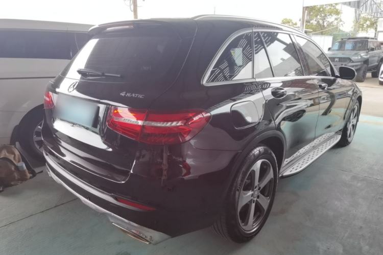 Used Mercedes-Benz GLC 2016 GLC 300 4MATIC Dynamic Model Rear Right 45 Deg