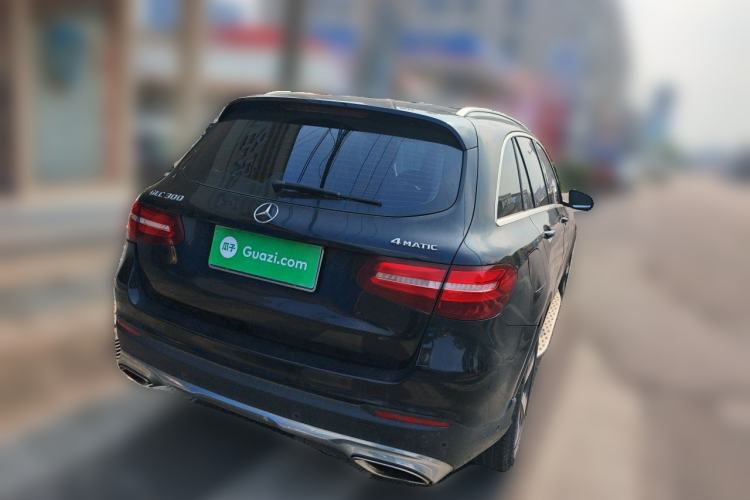 Used Mercedes-Benz GLC 2016 GLC 300 4MATIC Dynamic Model Rear Right 45 Deg