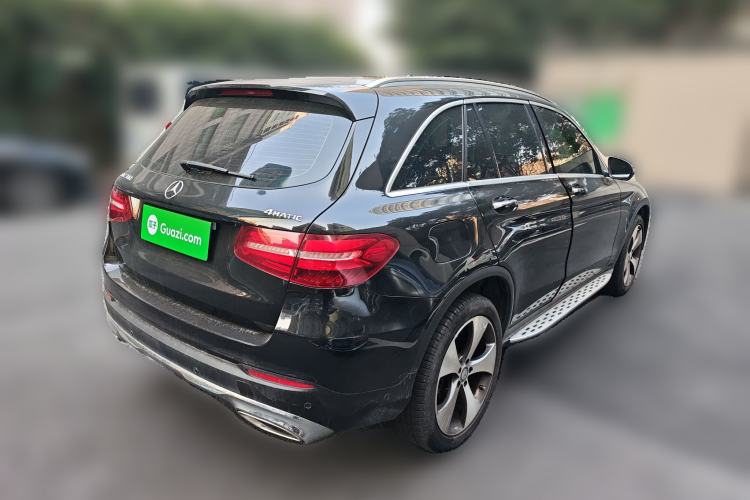 Used Mercedes-Benz GLC 2016 GLC 300 4MATIC Luxury Model Rear Right 45 Deg